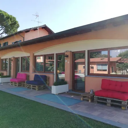 Villa Giuseppe Bernabei Guest House-2
